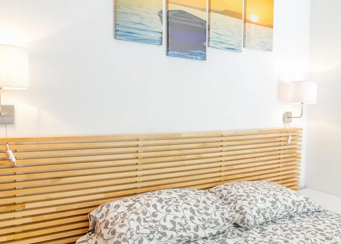 Konukevi Ai Candelori Cefalù