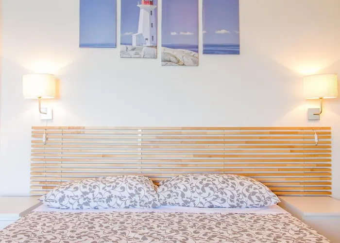 Konukevi Ai Candelori 3*